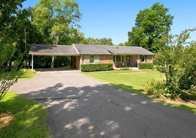 Photo 4 of Single family home for sale at 5757 Pettus Rd, Antioch, TN 37013 | MLS# 3499583 | Listing updated on 2026-08-21