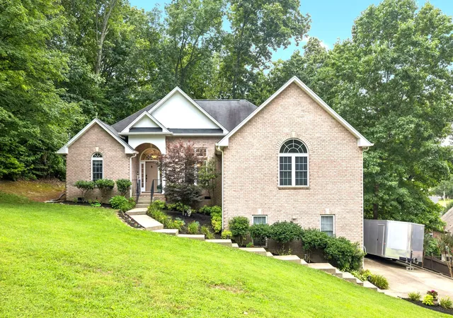 Photo 2 of Single family home for sale at 106 Creek Trl Ct, Goodlettsville, TN 37072 | MLS# 3288298 | Listing updated on 2026-08-29