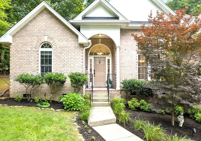 Photo 3 of Single family home for sale at 106 Creek Trl Ct, Goodlettsville, TN 37072 | MLS# 3288298 | Listing updated on 2026-08-29