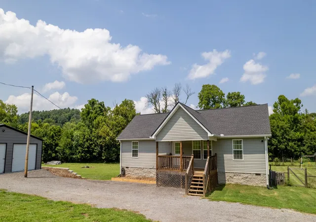 3rd image of 4900 Browning Branch Rd, Bethpage, TN 37022 | MLS# 3306419