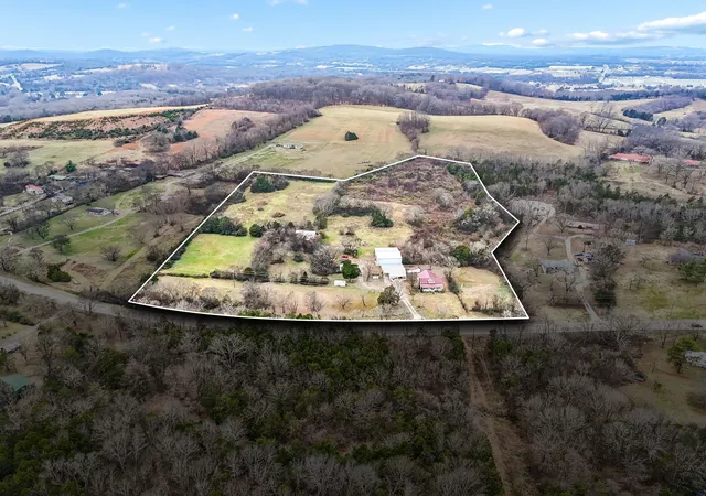 1st image of 2972 Cainsville Rd, Lebanon, TN 37090 | MLS# 3285584