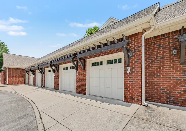 2nd image of 991 Westhaven Blvd, Franklin, TN 37064