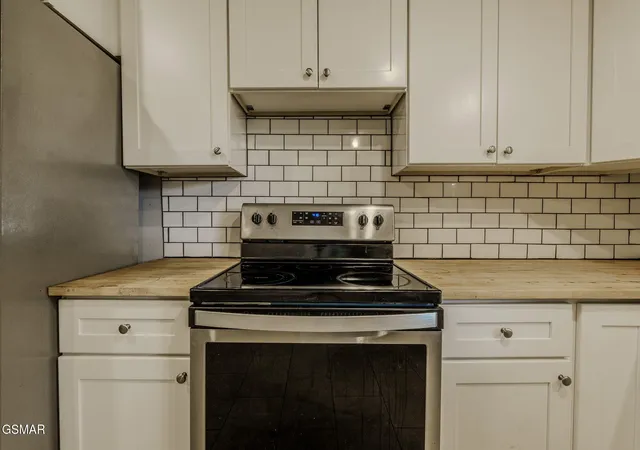 4th image of 5202 Murphy Rd, Knoxville, TN 37918 | MLS# 3285586