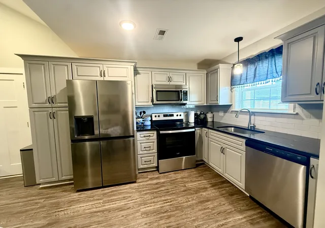 2nd image of 216 Nichols Dr, Woodbury, TN 37190 | MLS# 3285640