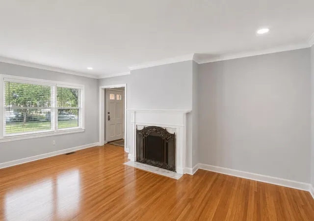 2nd image of 37 N Century St, Memphis, TN 38111 | MLS# 3506425