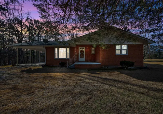 Photo 4 of Single family home for sale at 3355 Highway 47 N, White Bluff, TN 37187 | MLS# 3285991 | Listing updated on 2026-08-20