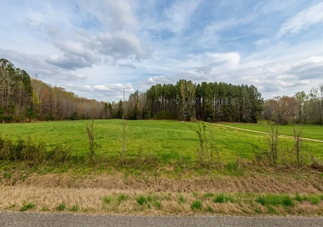 1st image of 339 Idlewild Hollyleaf Rd, Milan, TN 38358 | MLS# 3285651