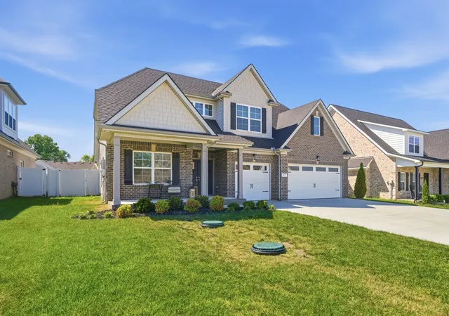 Photo 2 of Single family home for sale at 417 Sophie Hl Ct, Murfreesboro, TN 37128 | MLS# 3286166 | Listing updated on 2026-09-20