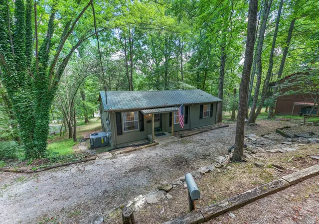 2nd image of 1908 Potts Camp Rd, Smithville, TN 37166 | MLS# 3285787