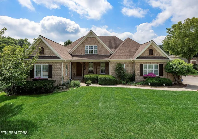 1st image of 143 Amberly Court, Lenoir City, TN 37772 | MLS# 3512848