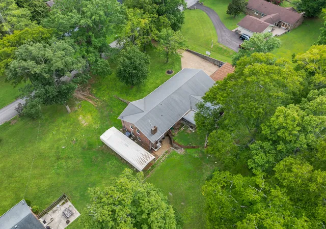 58th image of 102 Jefferson Dr, Columbia, TN 38401 | MLS# 3287571