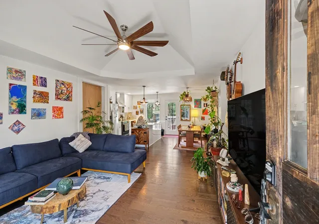 Photo 2 of Single family home for sale at 204 Morganmeade Ct, Nashville, TN 37216 | MLS# 3298133 | Listing updated on 2026-10-01
