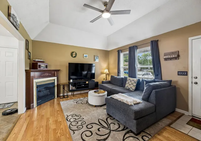 5th image of 2029 Patricia Dr, Greenbrier, TN 37073 | MLS# 3286007