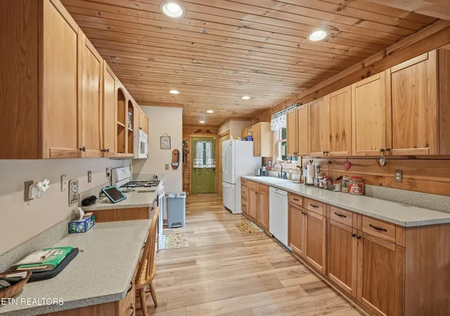 5th image of 246 Cross Dr, Monterey, TN 38574 | MLS# 3285769