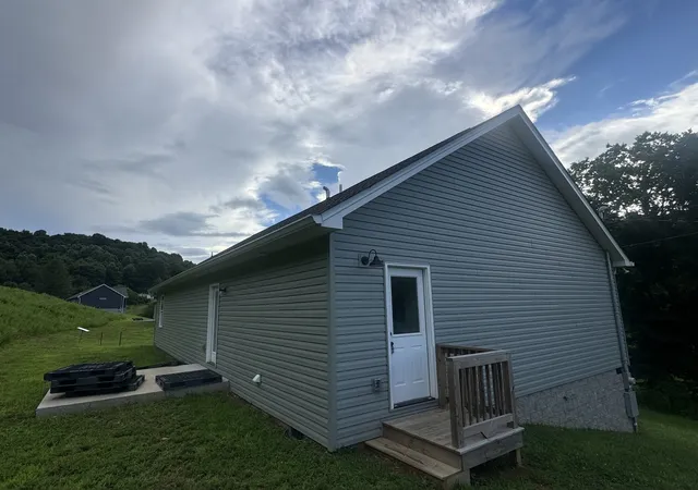 Photo 4 of Single family home for sale at 2065 Collier Rd, Lewisburg, TN 37091 | MLS# 3288299 | Listing updated on 2026-10-02