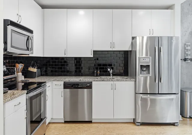 Photo 2 of Condo for sale at 301 Demonbreun St #405, Nashville, TN 37201 | MLS# 3288357 | Listing updated on 2026-08-02