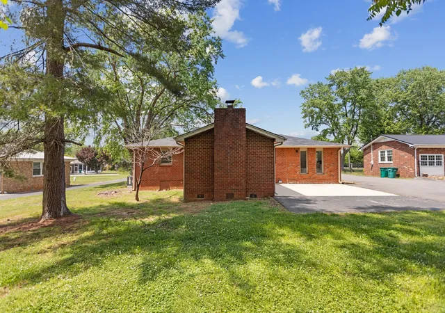 5th image of 128 Bel Aire Dr, Winchester, TN 37398 | MLS# 3285789