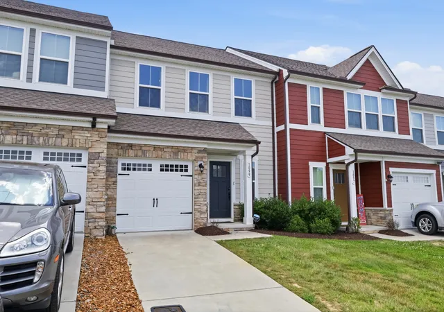 Photo 1 of Townhouse for sale at 1099 Duncan St, Gallatin, TN 37066 | MLS# 3285848 | Listing updated on 2026-09-24