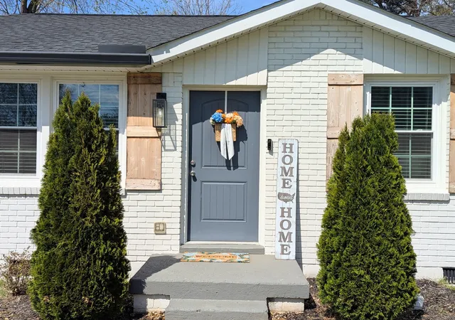 2nd image of 617 Skyline Dr, Columbia, TN 38401 | MLS# 3285954