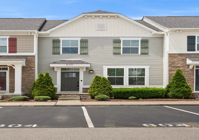 Photo 3 of Townhouse for sale at 4316 Summercrest Blvd #804, Antioch, TN 37013 | MLS# 3304263 | Listing updated on 2026-09-19