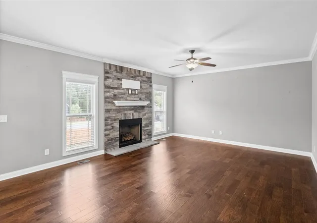Photo 2 of Single family home for sale at 101 Brumfield Ct, Clarksville, TN 37043 | MLS# 3319230 | Listing updated on 2026-10-09