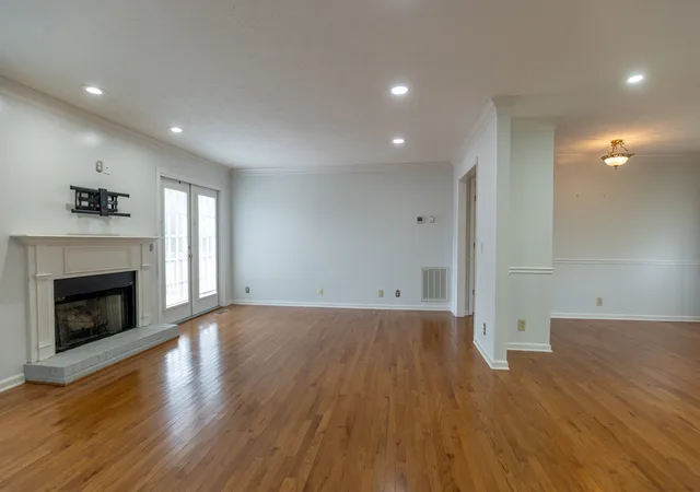 Photo 2 of Single family home for sale at 396 Solitude Cir, Goodlettsville, TN 37072 | MLS# 3288014 | Listing updated on 2026-08-20