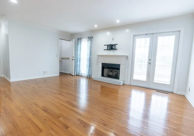 Photo 3 of Single family home for sale at 396 Solitude Cir, Goodlettsville, TN 37072 | MLS# 3288014 | Listing updated on 2026-08-20