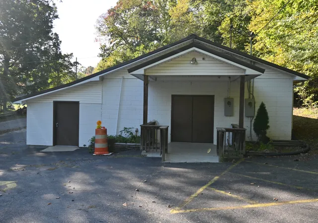 1st image of 2222 Waynesboro Hwy, Hohenwald, TN 38462 | MLS# 3285996