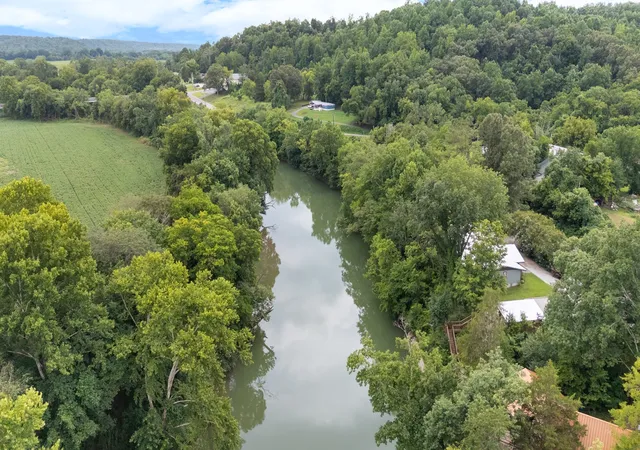 85th image of 5699 S Main St, Lobelville, TN 37097 | MLS# 3288018
