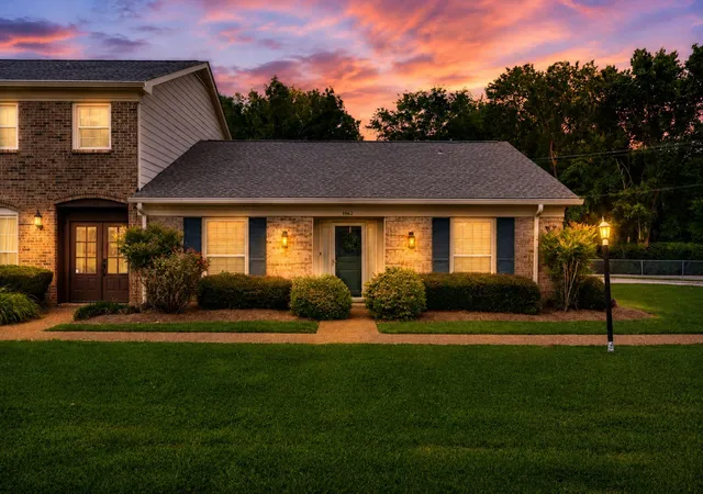 2nd image of 1062 Todd Preis Dr, Nashville, TN 37221 | MLS# 3333648