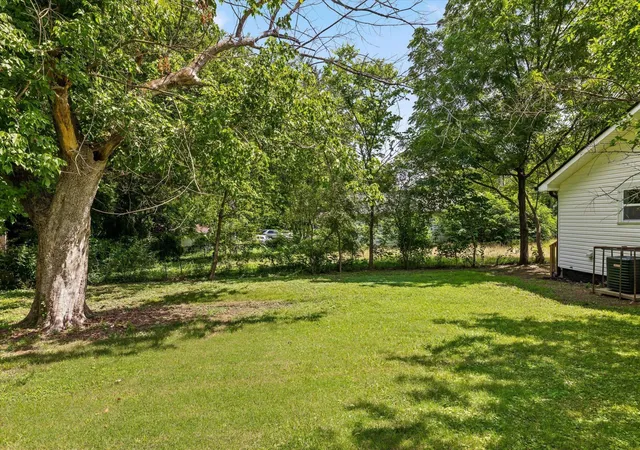 30th image of 1009 N Hawthorne Street, Chattanooga, TN 37406 | MLS# 3337372