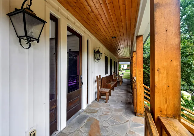 Photo 3 of Single family home for sale at 1139 Mcalpine Ave, Nashville, TN 37216 | MLS# 3305095 | Listing updated on 2026-08-26