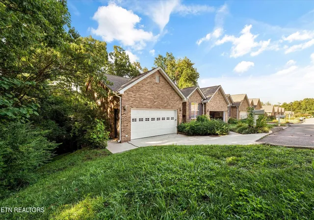 Photo 1 of Condo for sale at 3254 Mountain Spring Way, Knoxville, TN 37917 | MLS# 3286185 | Listing updated on 2026-08-20