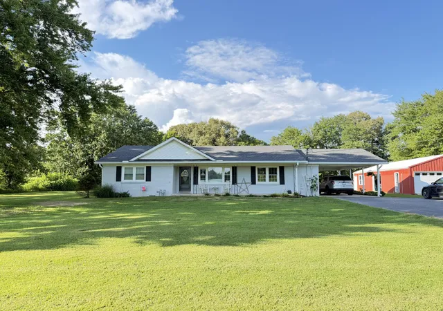 Photo 1 of Single family home for sale at 1355 State Route 70 E, Drakesboro, KY 42337 | MLS# 3298535 | Listing updated on 2026-09-21