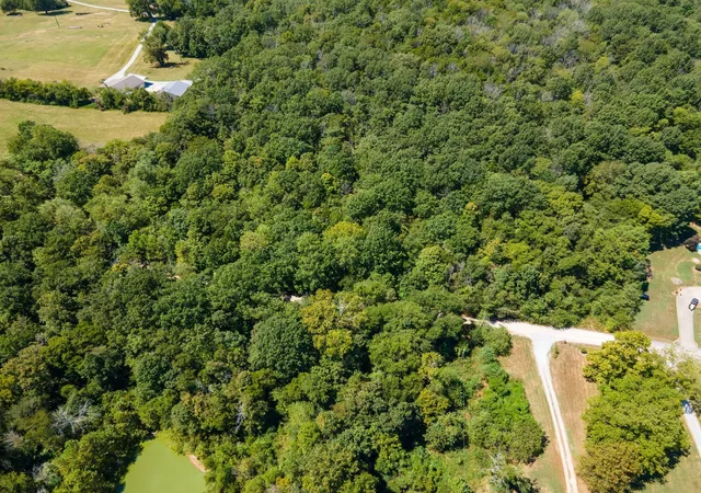 2nd image of 0 Shapiro Trail, Columbia, TN 38401 | MLS# 3287550