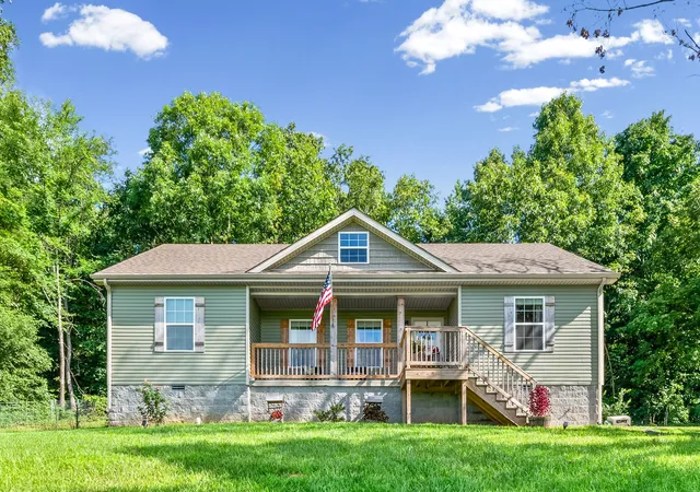 Photo 1 of Single family home for sale at 1380 Clay Cole Rd, Elkton, KY 42220 | MLS# 3287771 | Listing updated on 2026-07-17