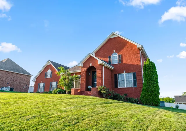2nd image of 117 Pin Oak Dr, Woodbury, TN 37190 | MLS# 3286213