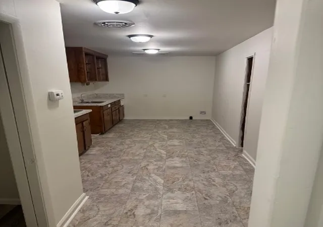 20th image of 210 E Main St, Waverly, TN 37185 | MLS# 3287564