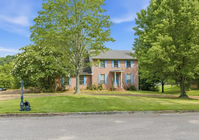 2nd image of 435 Lakeshore Dr, Lexington, TN 38351 | MLS# 3287593