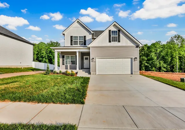 Photo 2 of Single family home for sale at 528 Cyn View Ct, Clarksville, TN 37040 | MLS# 3304749 | Listing updated on 2026-08-11