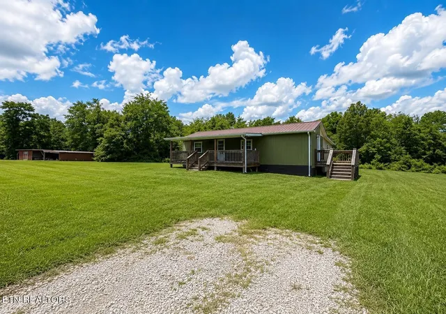 Photo 3 of Single family home for sale at 868 Fritzsche Loop, Jamestown, TN 38556 | MLS# 3287779 | Listing updated on 2026-08-20