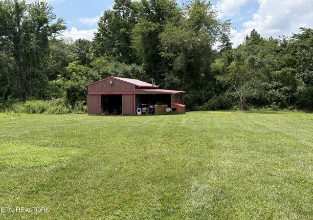 Photo 4 of Single family home for sale at 868 Fritzsche Loop, Jamestown, TN 38556 | MLS# 3287779 | Listing updated on 2026-08-20