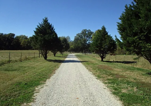 3rd image of 144 Mary Adams Rd, Franklin, KY 42134 | MLS# 3287807