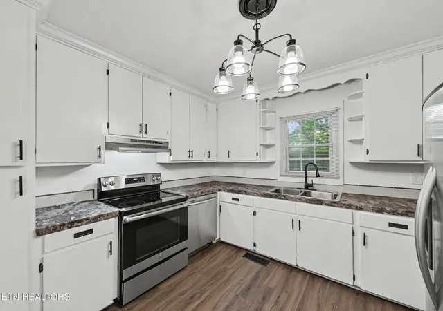 5th image of 2311 Cedar Lane, Knoxville, TN 37918 | MLS# 3528395