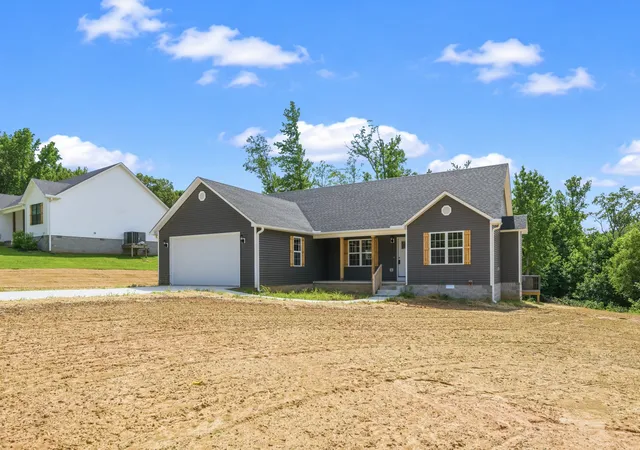 5th image of 435 Old Huntingdon, Lexington, TN 38351 | MLS# 3287859