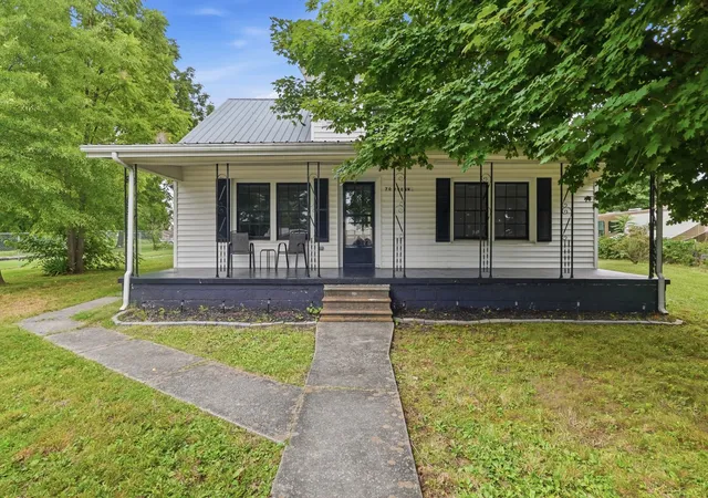 3rd image of 70 Yvonne Ave, Crossville, TN 38555 | MLS# 3295011