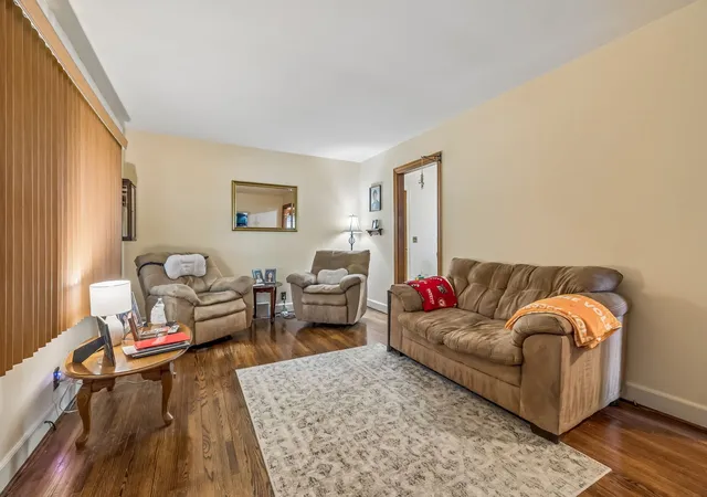 3rd image of 611 Templewood Dr, Nashville, TN 37214 | MLS# 3304206