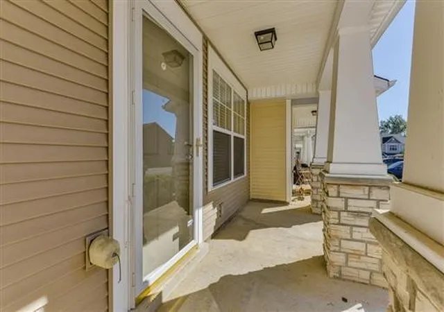 Photo 2 of Townhouse for sale at 3535 Bell Rd #402, Nashville, TN 37214 | MLS# 3287959 | Listing updated on 2026-07-17