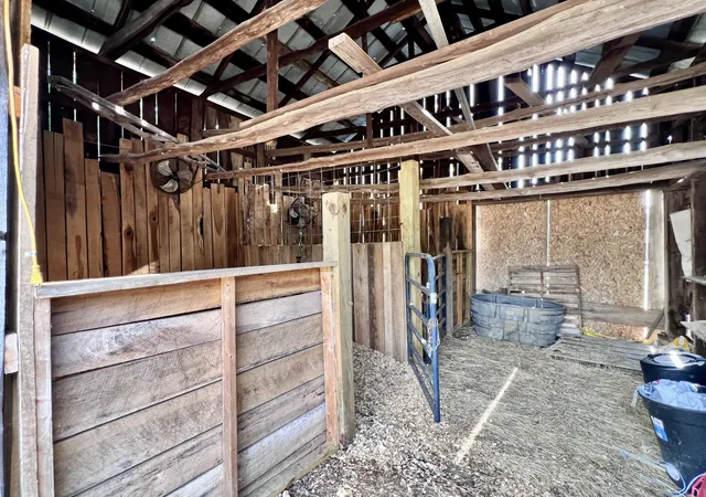 Photo 2 of Single family home for sale at 111 Gus Wallace Rd, Bumpus Mills, TN 37028 | MLS# 3298151 | Listing updated on 2026-09-21