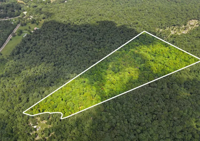 1st image of 0 Indian Trail Circle, Nunnelly, TN 37137 | MLS# 3305213